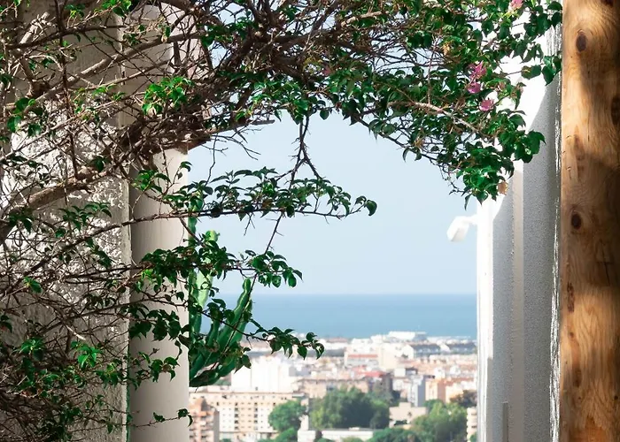 Casa Maja * دينايا