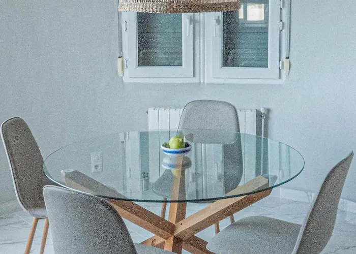 Casa Maja * دينايا