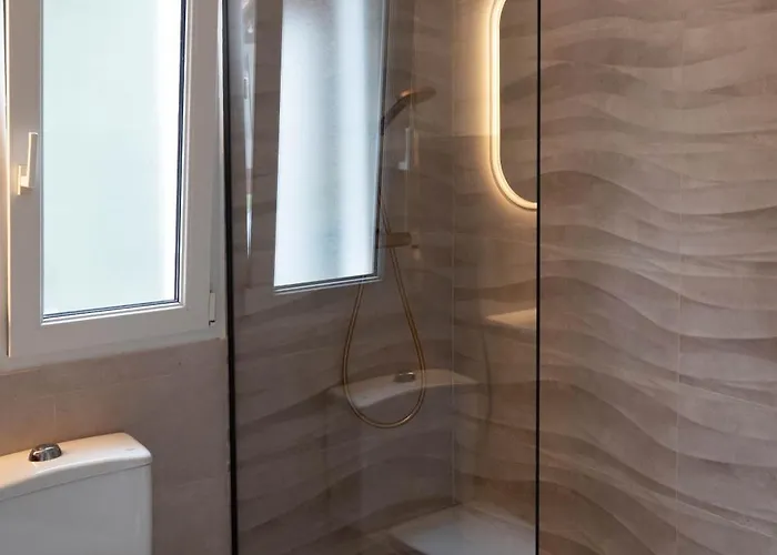 Casa Maja * دينايا